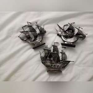 Vintage NINA, PINTA, SANTA MARIA Minature metal Ships